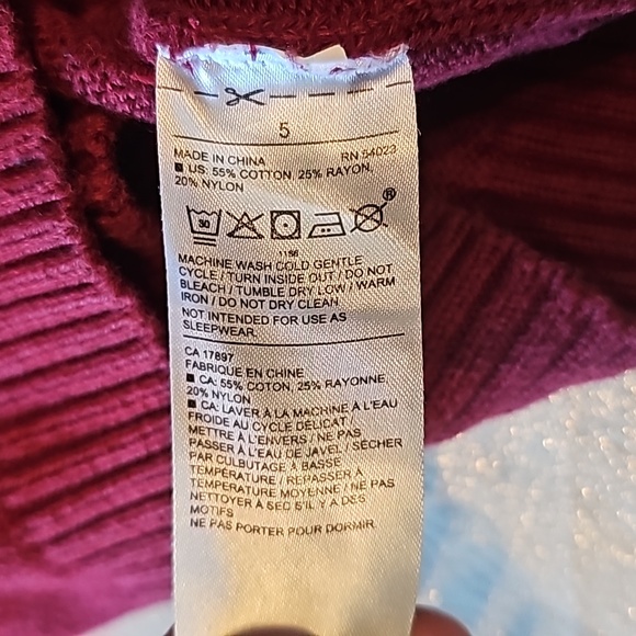 Moose Sweater raglan sleeves. - Picture 6 of 6